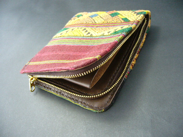 Middle Wallet AKA HILL TRIBE w-121